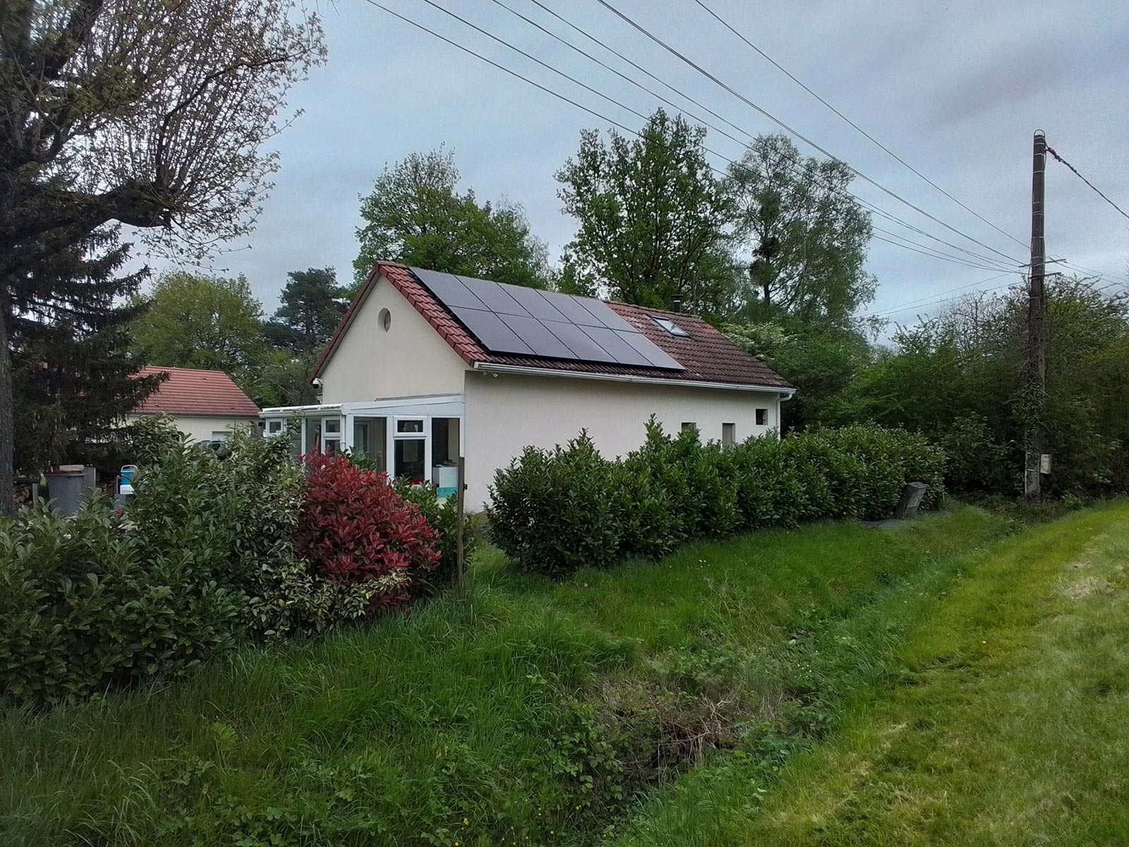 Pose de panneaux solaires près d'Orléans (45)